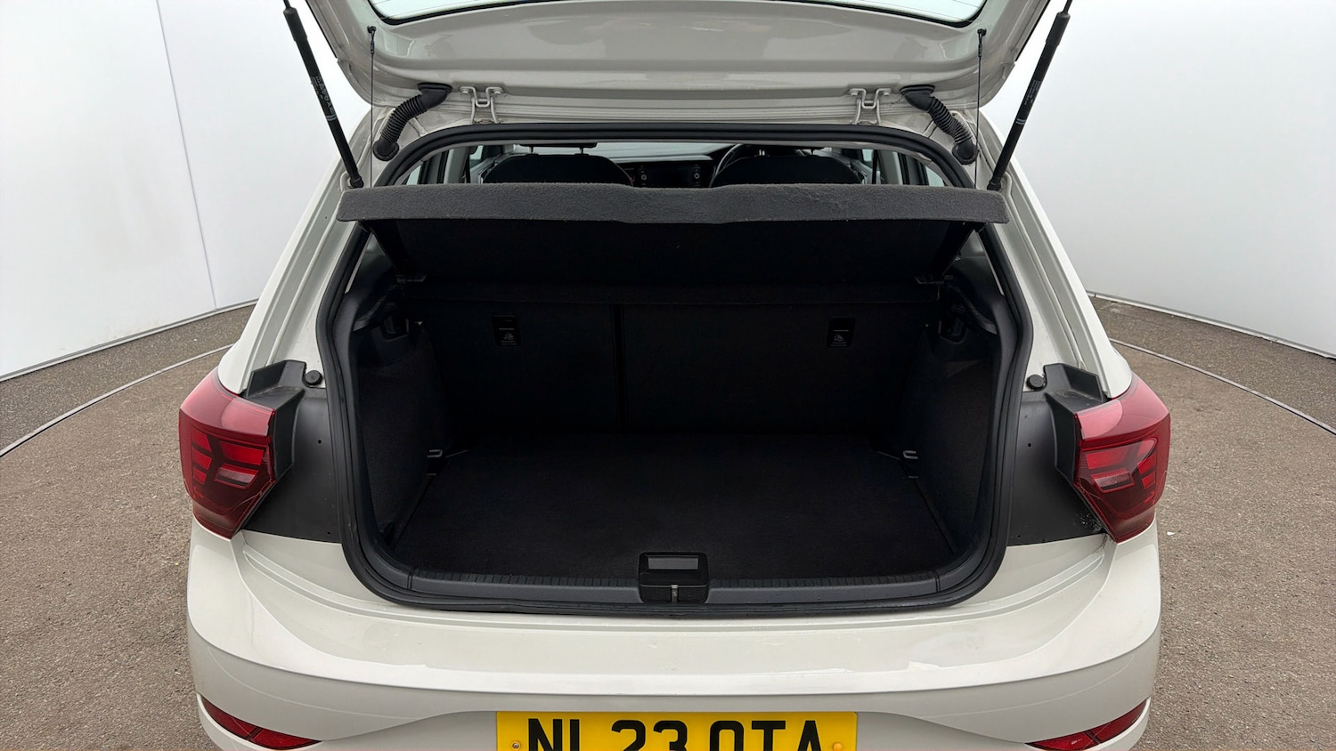 Used Volkswagen Polo 2023 for sale - 78077493: Photo 16