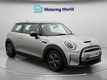 Used MINI Hatch 2023 for sale - 79514252: Photo