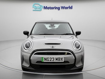 Used MINI Hatch 2023 for sale - 79514252: Photo