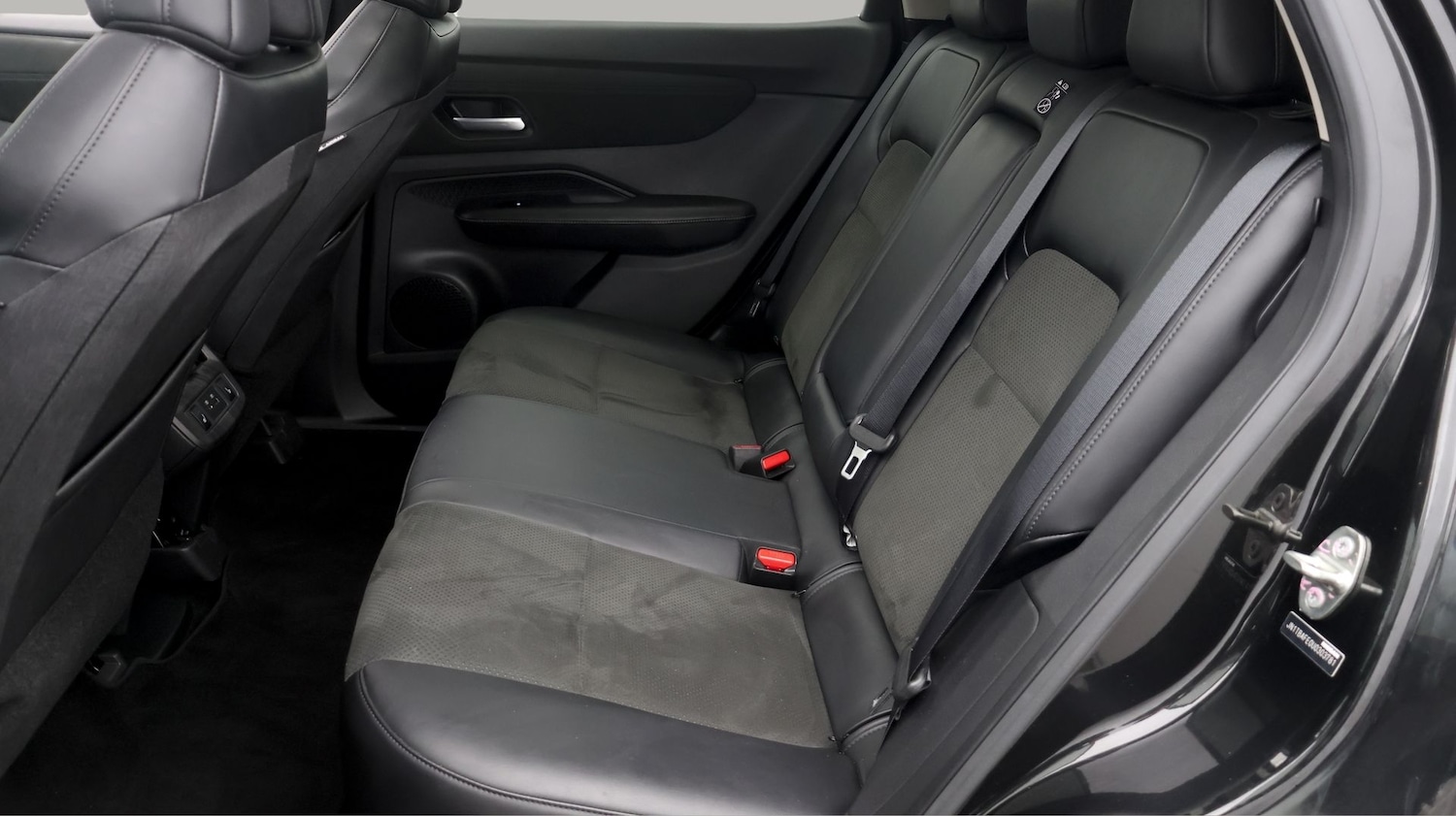 Used Nissan ARIYA 2023 for sale - 77264695: Photo 16