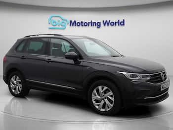 2022 (22) - 1.4 TSI 13kWh Life SUV 5dr Petrol Plug-in Hybrid DSG Euro 6 (s/s) (245 ps)
