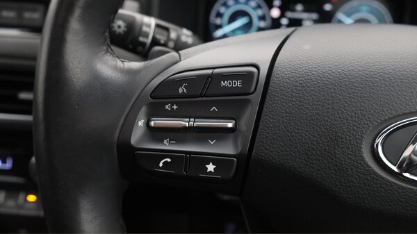 Used Hyundai KONA 2021 for sale - 76295980: Photo 24