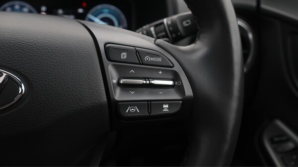 Used Hyundai KONA 2021 for sale - 76295980: Photo 25