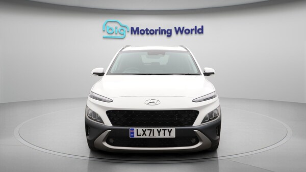 Used Hyundai KONA 2021 for sale - 76295980: Photo 3