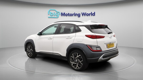 Used Hyundai KONA 2021 for sale - 76295980: Photo 6