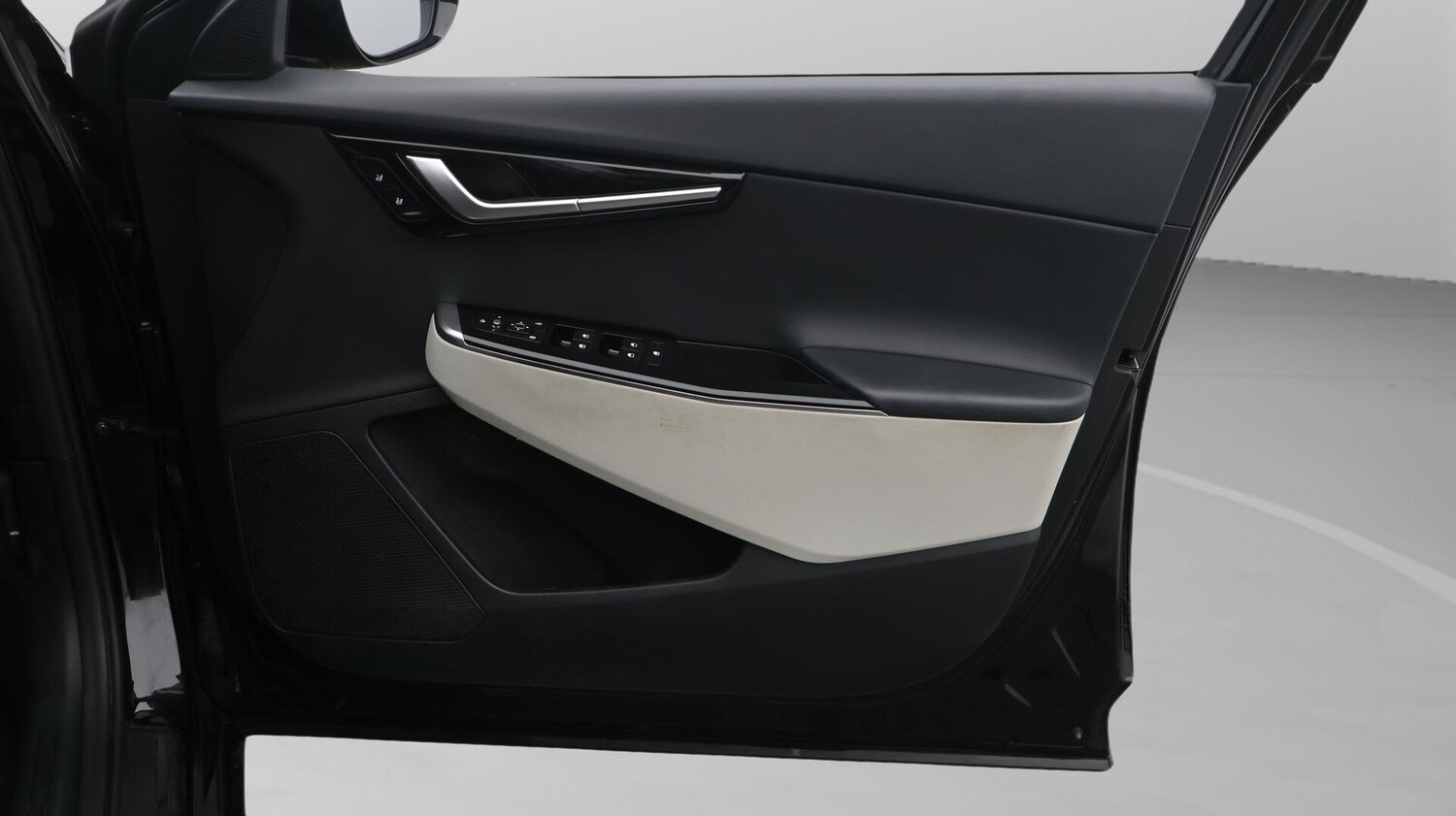 Used Kia EV6 2022 for sale - 76619812: Photo 16