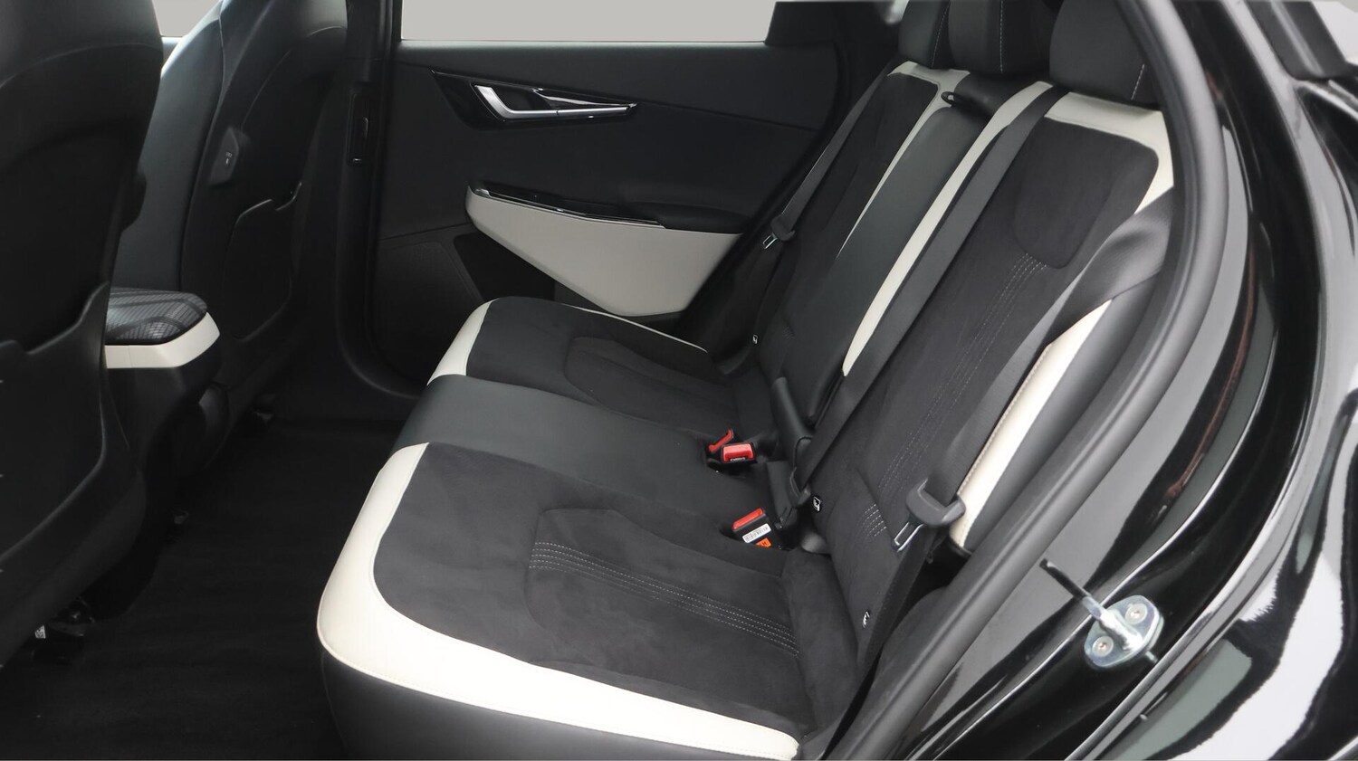 Used Kia EV6 2022 for sale - 76619812: Photo 17