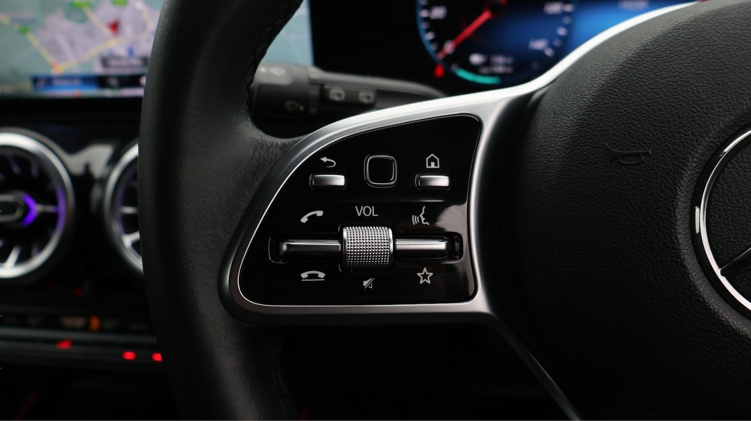 Used Mercedes-Benz EQA 2022 for sale - 77700873: Photo 23