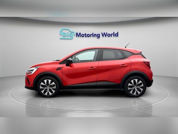 Used Renault Captur 2023 for sale - 78909900: Photo