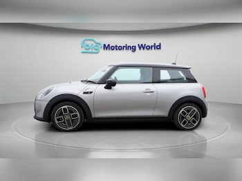 Used MINI Electric Hatch 2022 for sale - 77181811: Photo