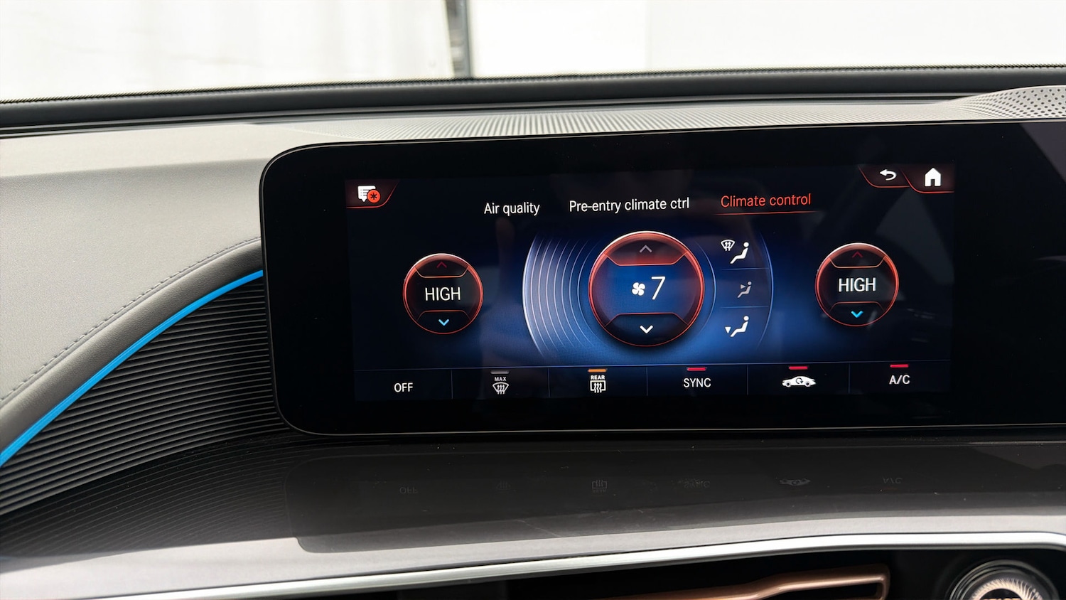 Used Mercedes-Benz EQC 2022 for sale - 78053082: Photo 11