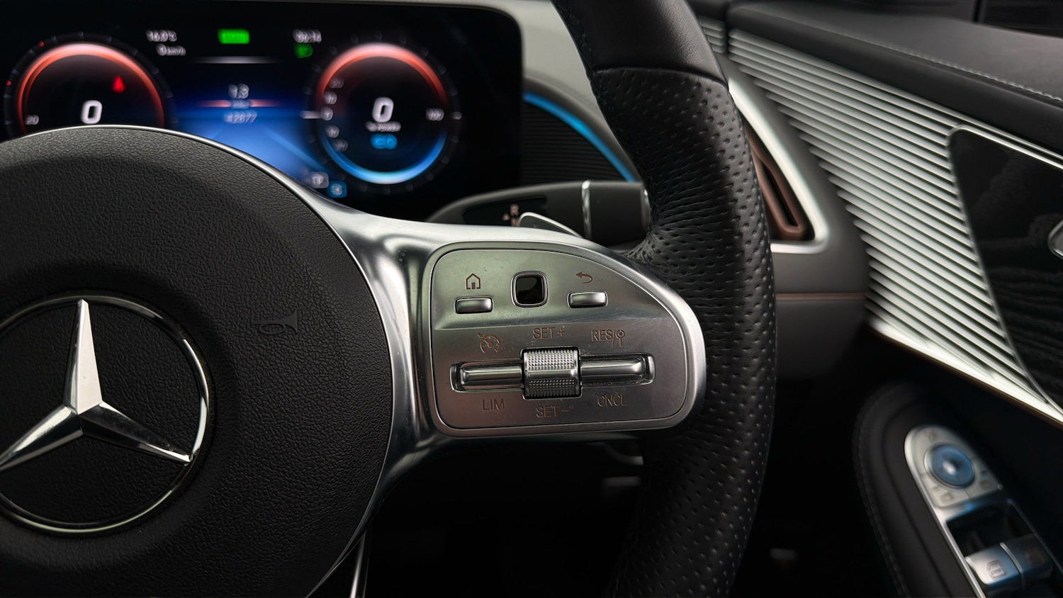 Used Mercedes-Benz EQC 2022 for sale - 78053082: Photo 24