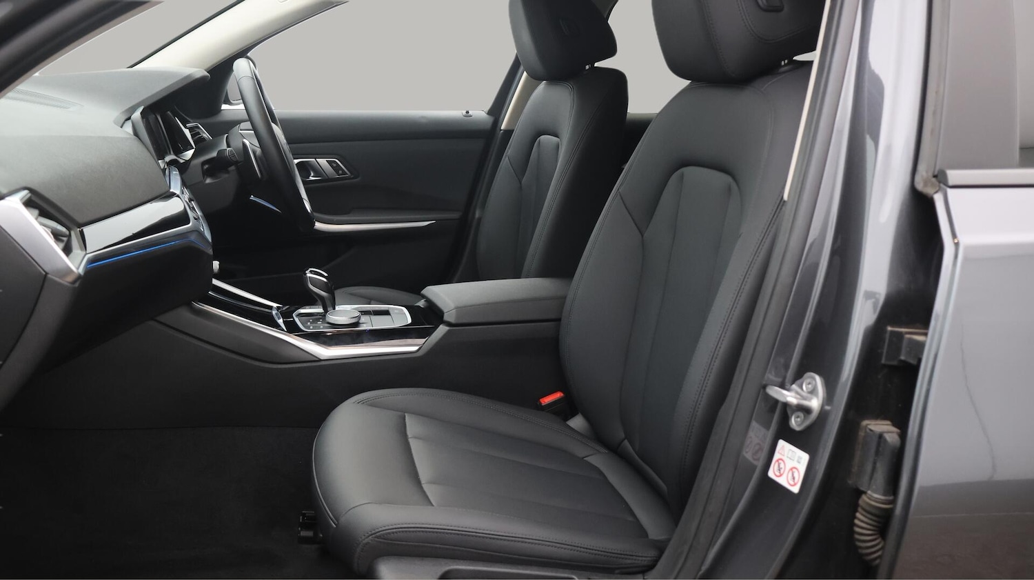 Used BMW 3 Series 2021 for sale - 76613022: Photo 15