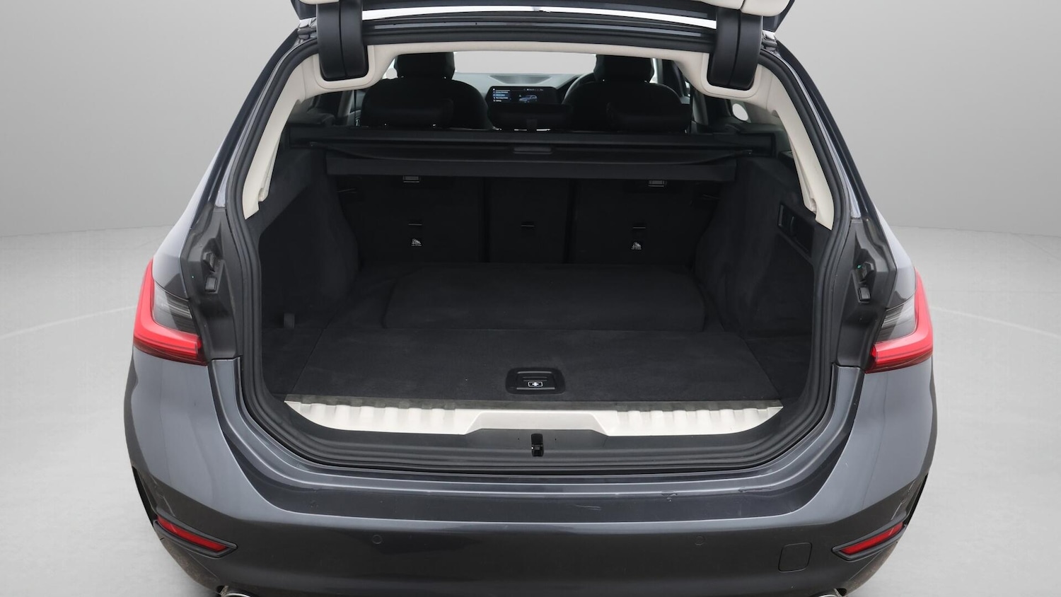 Used BMW 3 Series 2021 for sale - 76613022: Photo 18