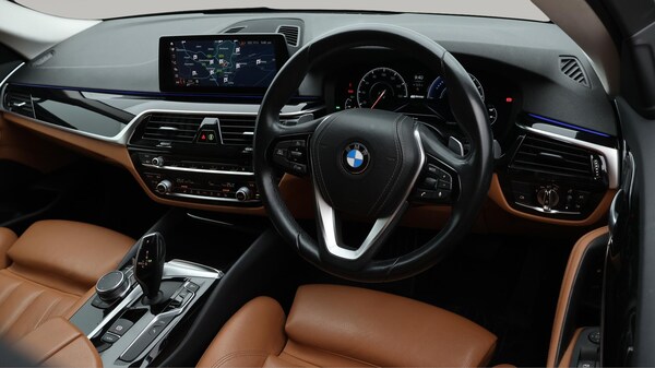 Used BMW 5 Series 2019 for sale - 76327058: Photo 10