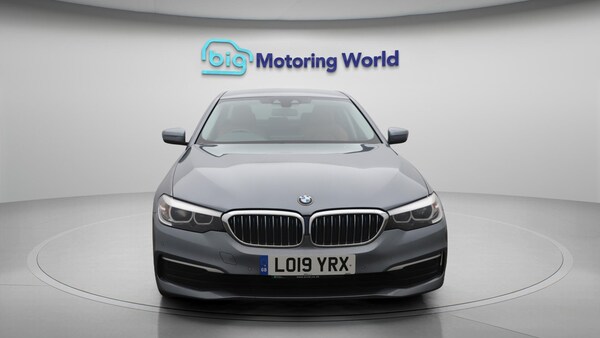 Used BMW 5 Series 2019 for sale - 76327058: Photo 3