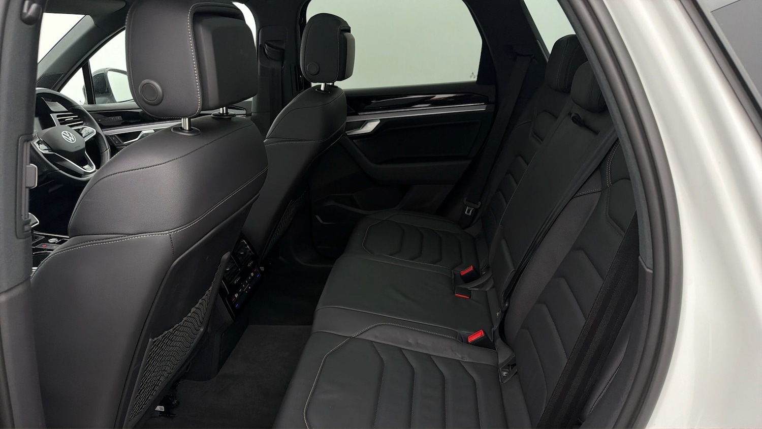 Used Volkswagen Touareg 2023 for sale - 77919182: Photo 15