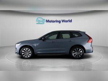 Used Volvo XC60 2023 for sale - 77675882: Photo