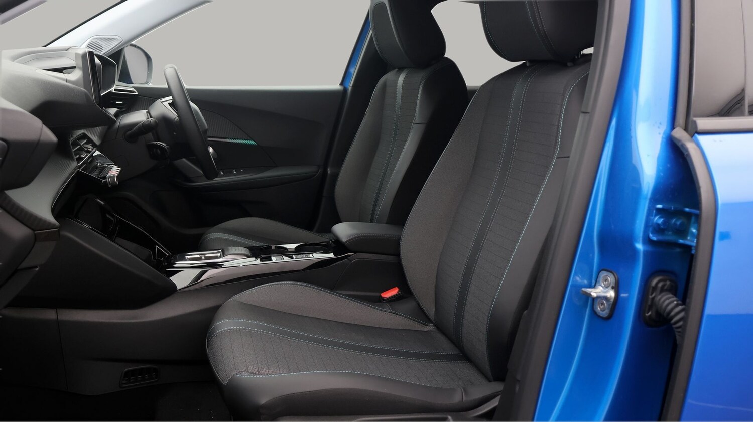 Used Peugeot 2008 2022 for sale - 77181940: Photo 14