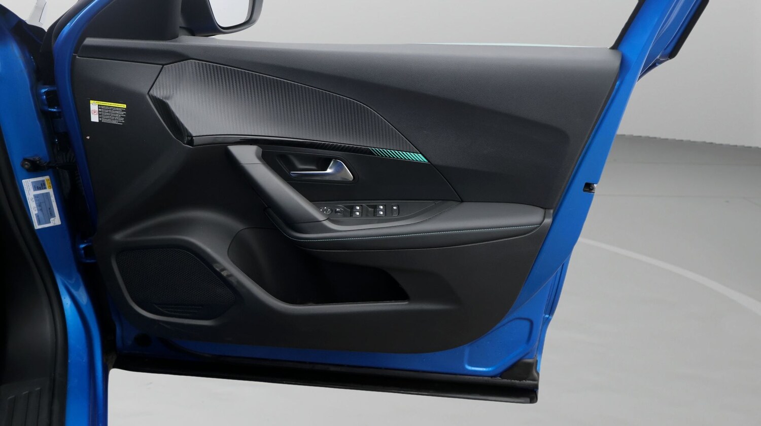 Used Peugeot 2008 2022 for sale - 77181940: Photo 15