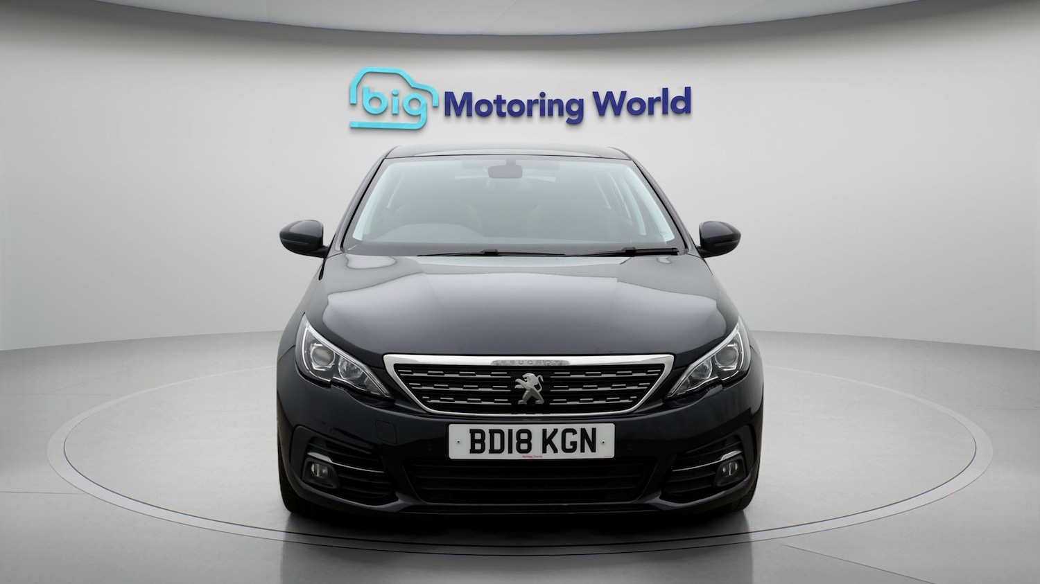 Used Peugeot 308 2018 for sale - 77208634: Photo 2