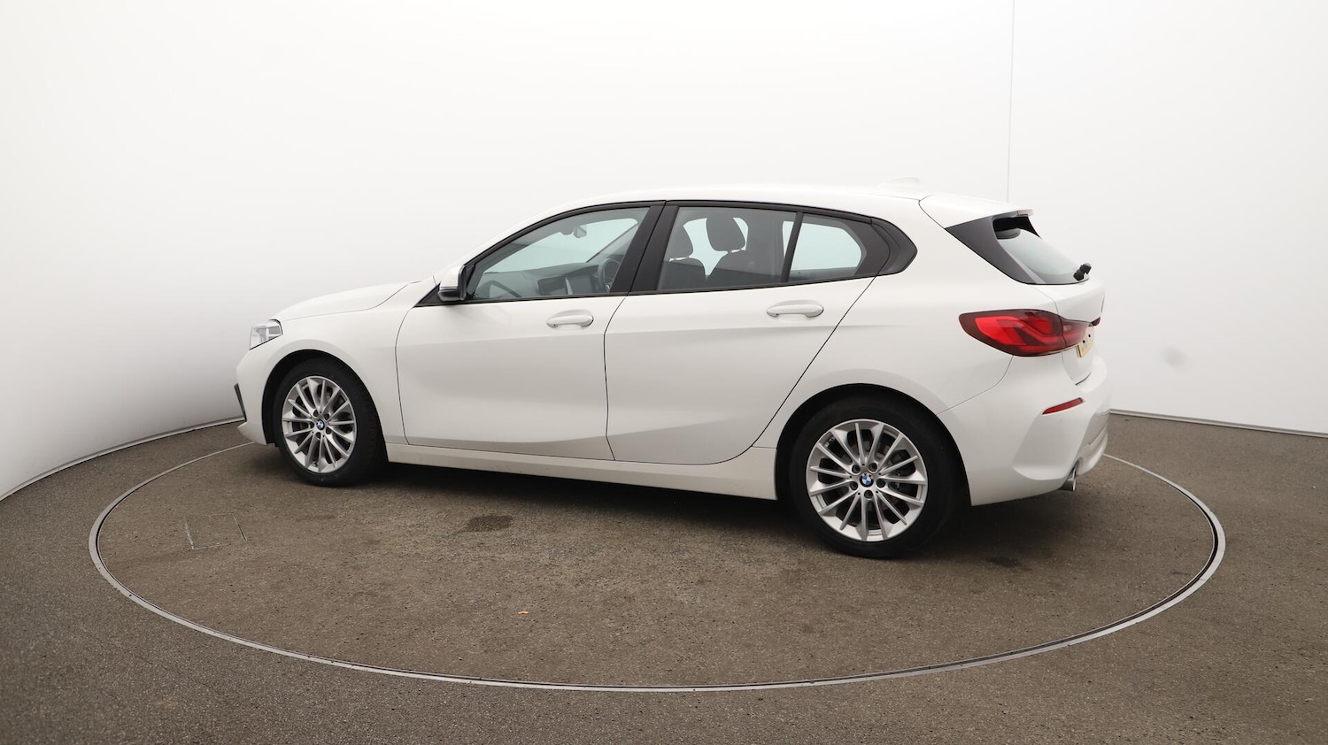 Used BMW 1 Series 2024 for sale - 75905779: Photo 34