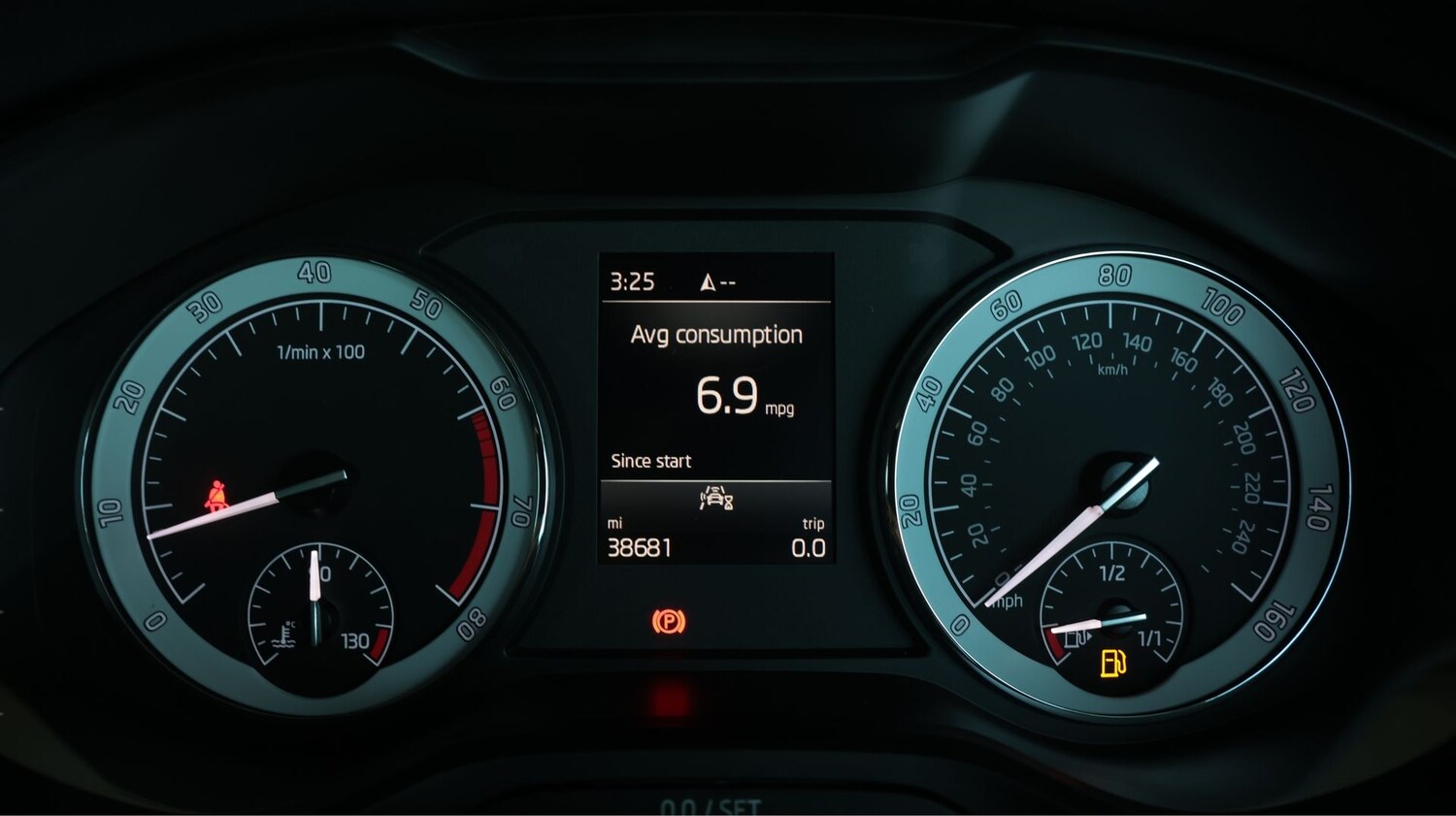 Used Skoda Karoq 2021 for sale - 78210346: Photo 10