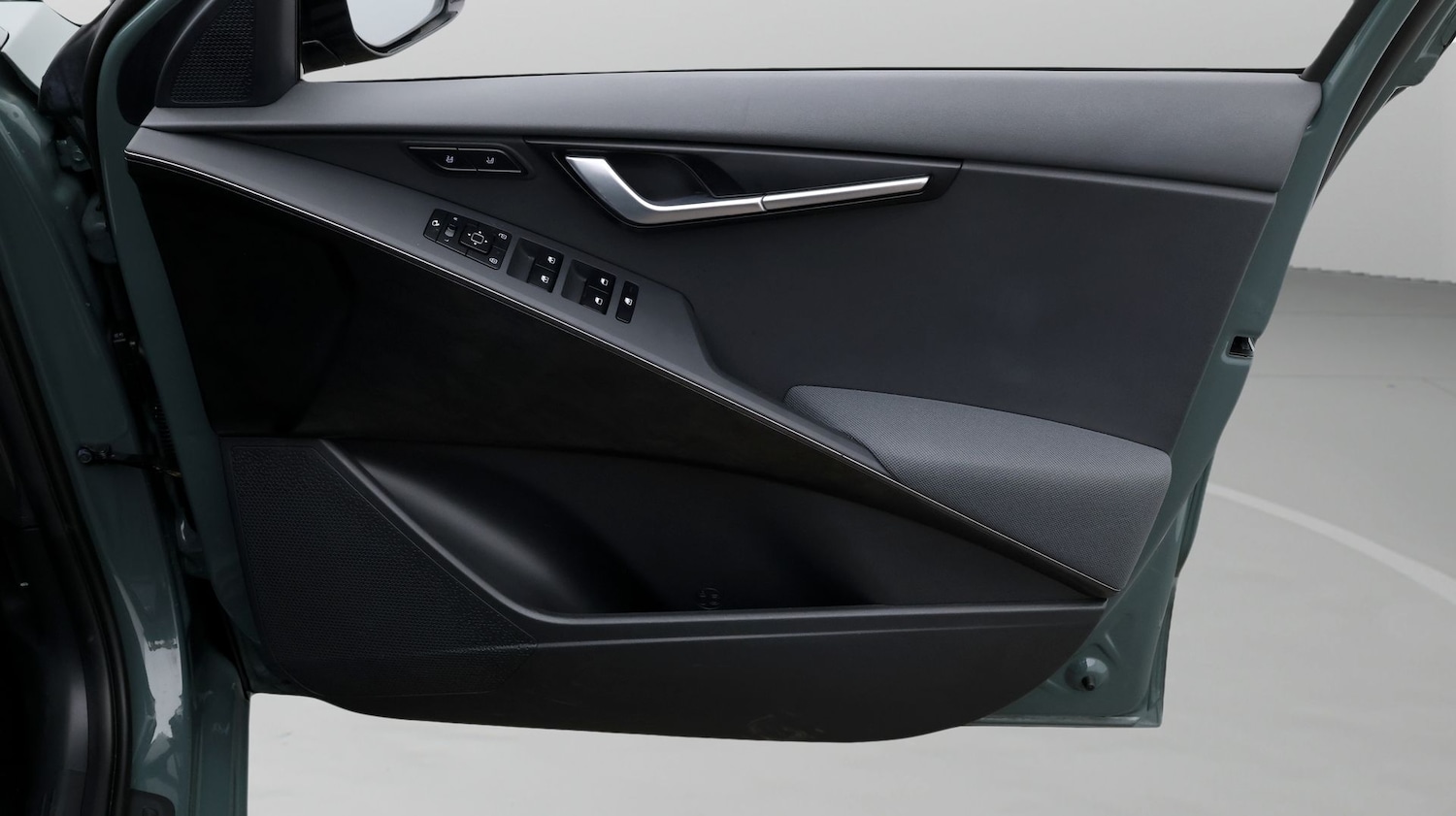 Used Kia Niro 2023 for sale - 77689486: Photo 15