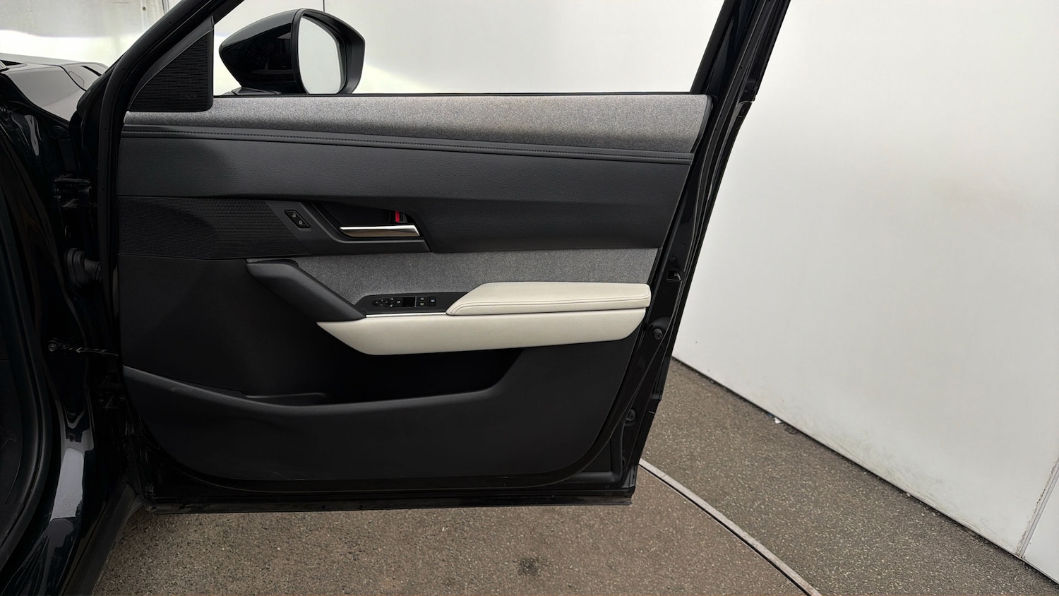 Used Mazda MX-30 2024 for sale - 78040134: Photo 14