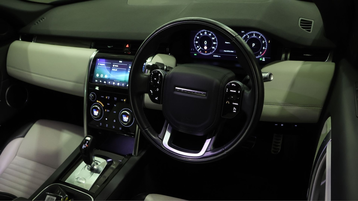 Used Land Rover Discovery Sport 2020 for sale - 77405561: Photo 9