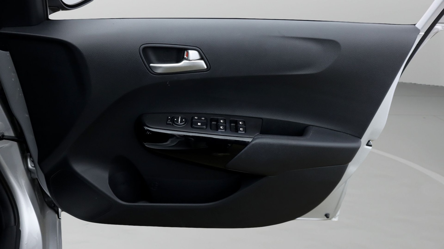 Used Kia Picanto 2023 for sale - 78080427: Photo 15