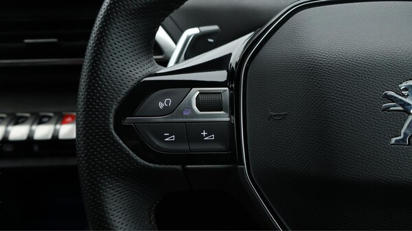 Used Peugeot 3008 2023 for sale - 75401636: Photo 26