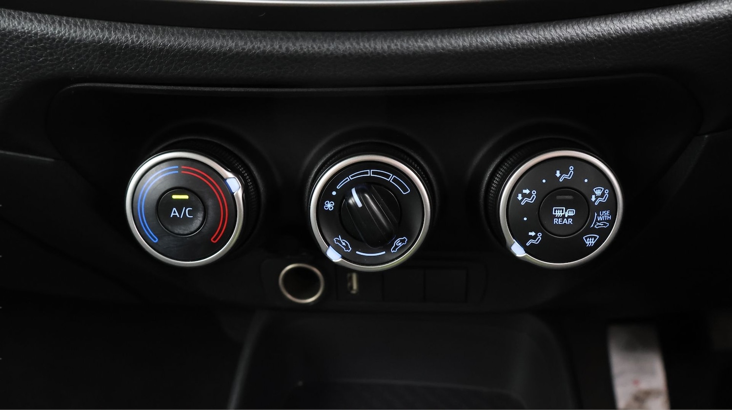 Used Toyota Aygo X 2023 for sale - 77530090: Photo 12