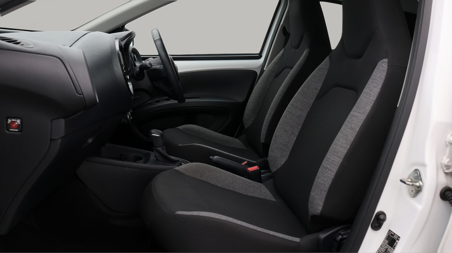 Used Toyota Aygo X 2023 for sale - 77530090: Photo 14