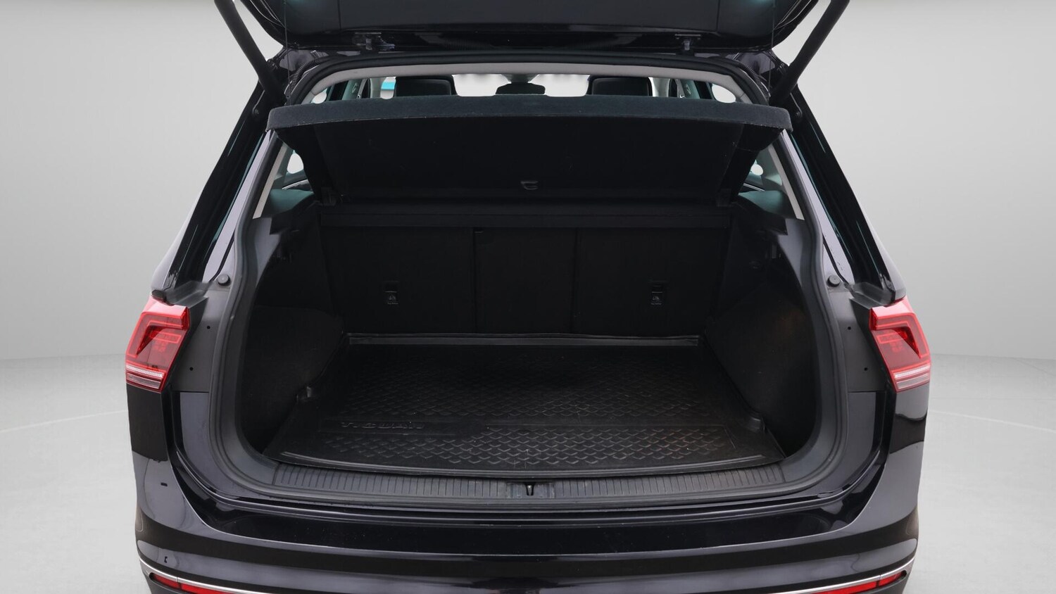 Used Volkswagen Tiguan 2019 for sale - 76522015: Photo 18