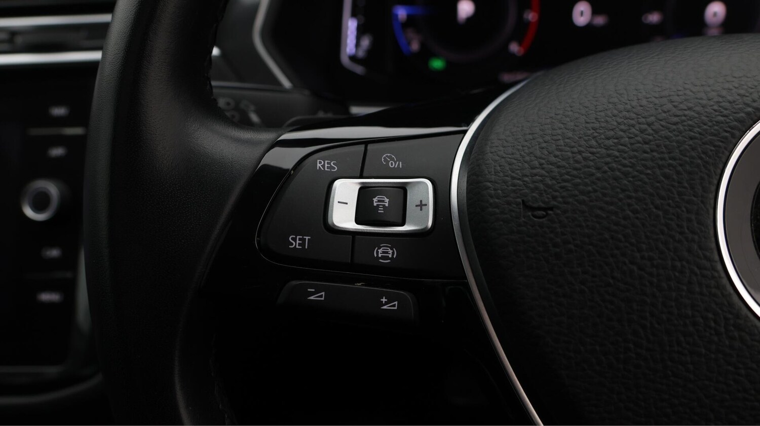 Used Volkswagen Tiguan 2019 for sale - 76522015: Photo 29