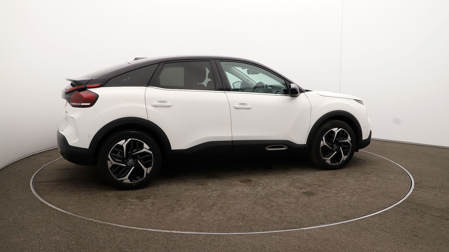 Used Citroen C4 2022 for sale - 76808891: Photo 44