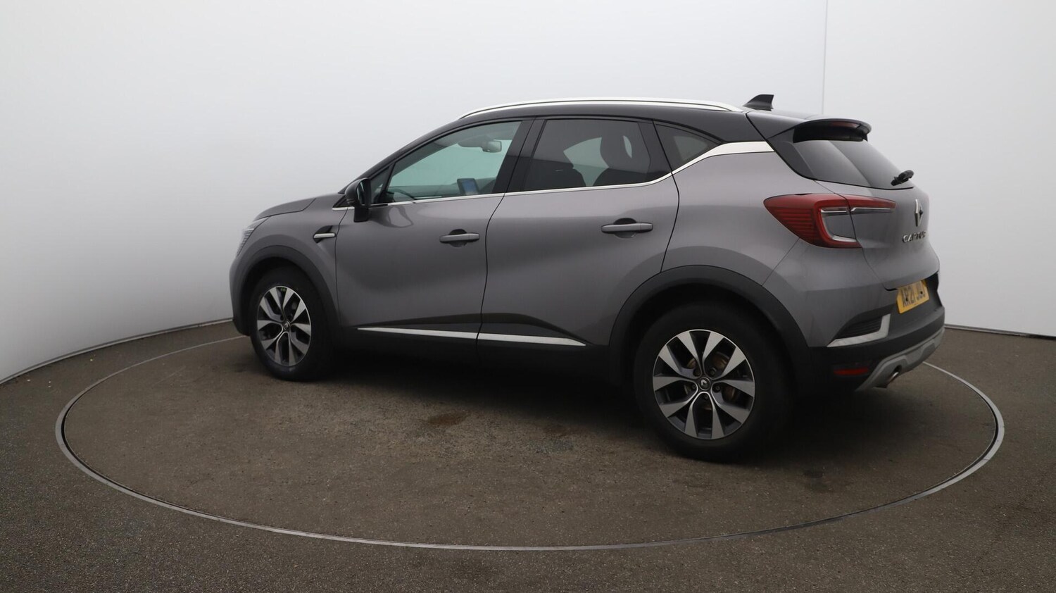 Used Renault Captur 2021 for sale - 76109230: Photo 35
