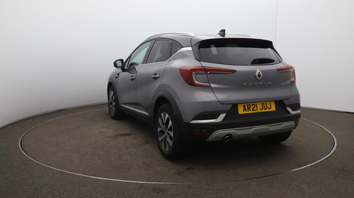 Used Renault Captur 2021 for sale - 76109230: Photo 60