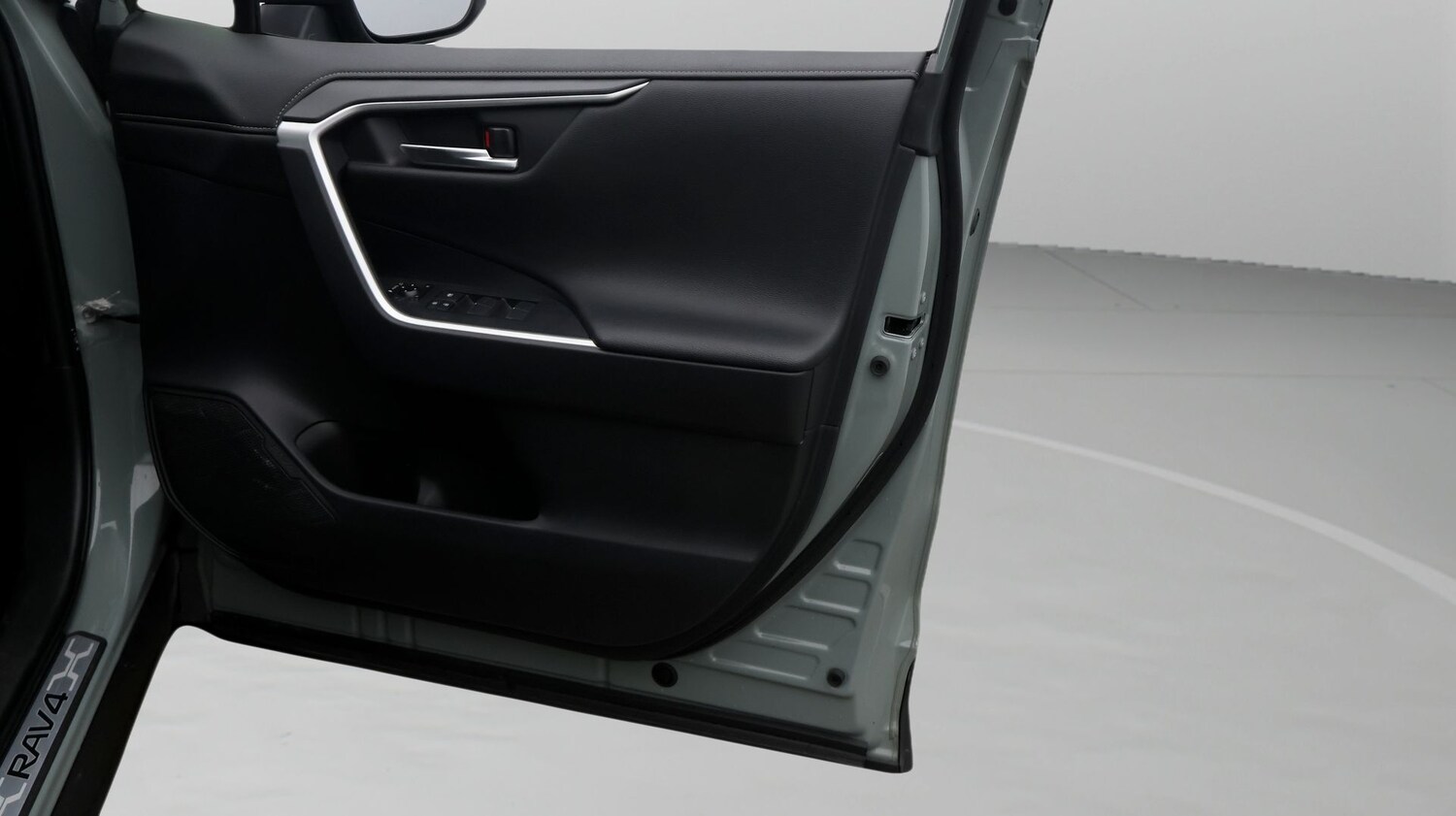 Used Toyota RAV4 2021 for sale - 77447688: Photo 15