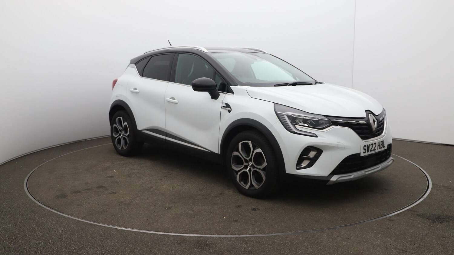 Used Renault Captur 2022 for sale - 76032256: Photo 43