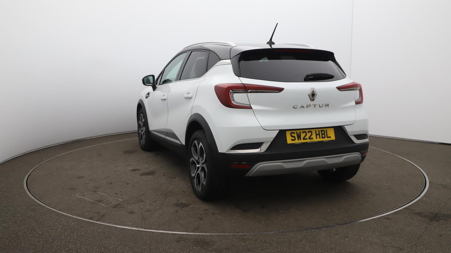 Used Renault Captur 2022 for sale - 76032256: Photo 60