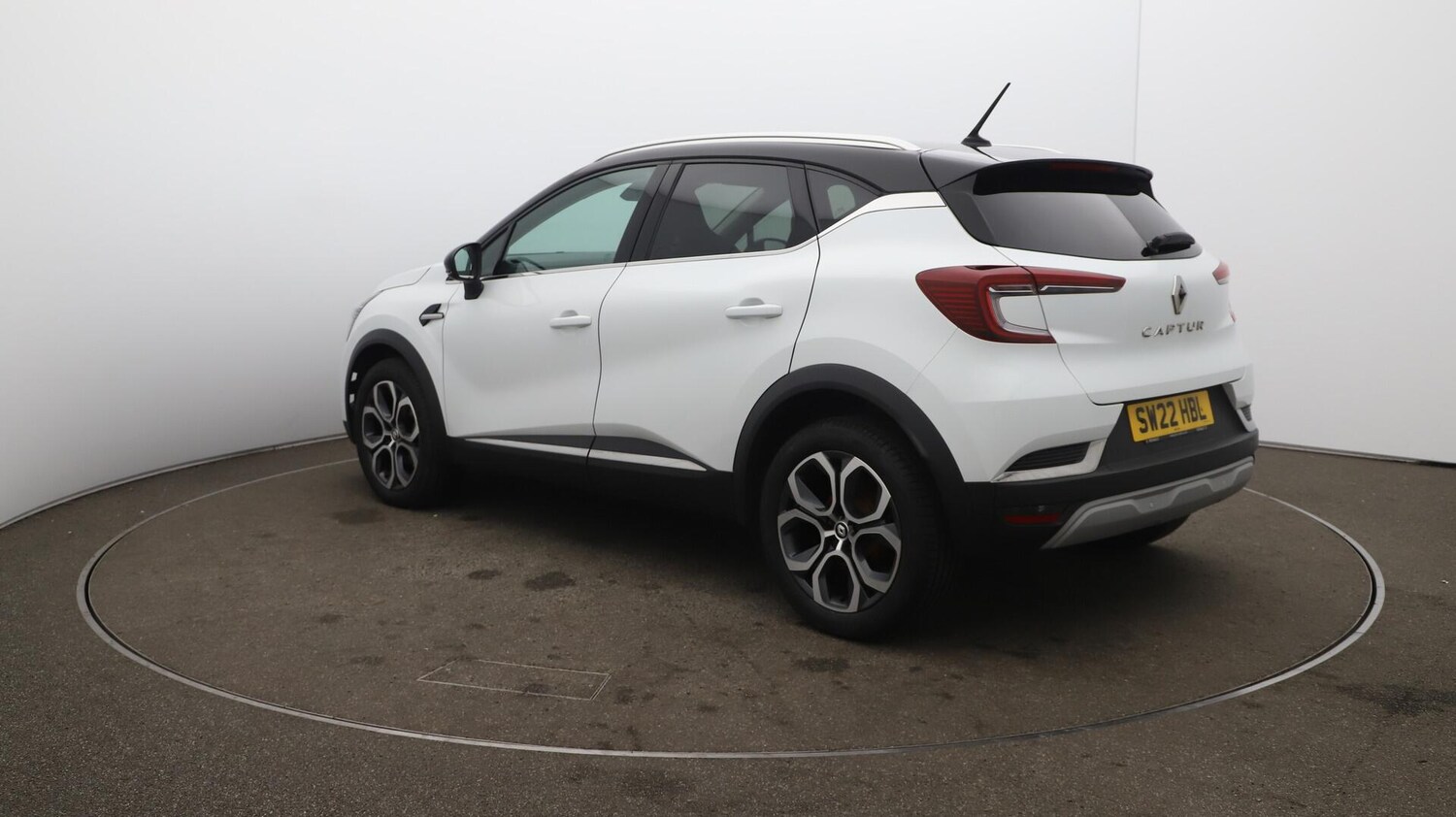 Used Renault Captur 2022 for sale - 76032256: Photo 62