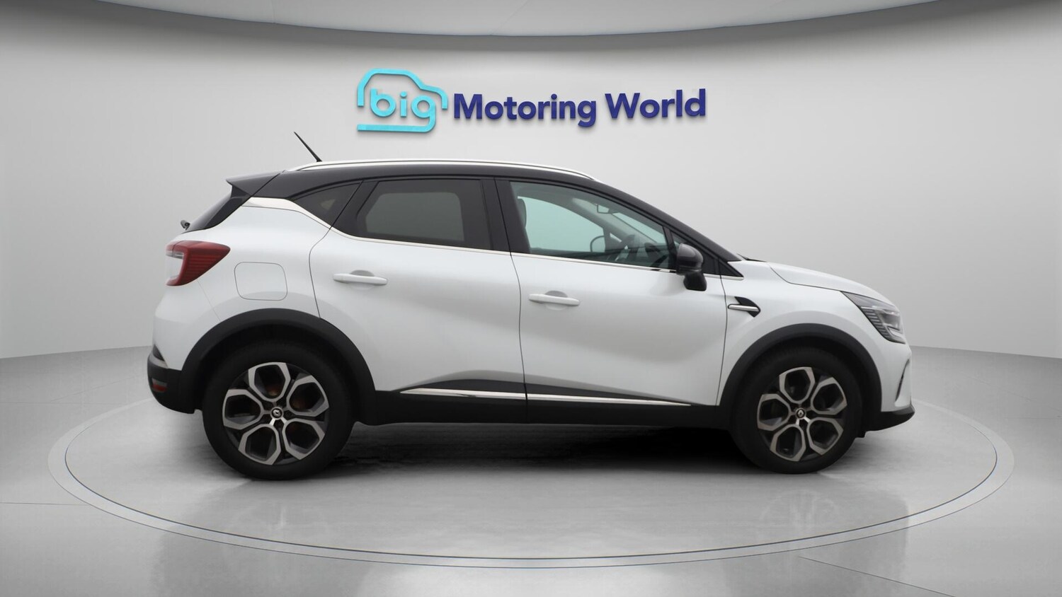 Used Renault Captur 2022 for sale - 76032256: Photo 9