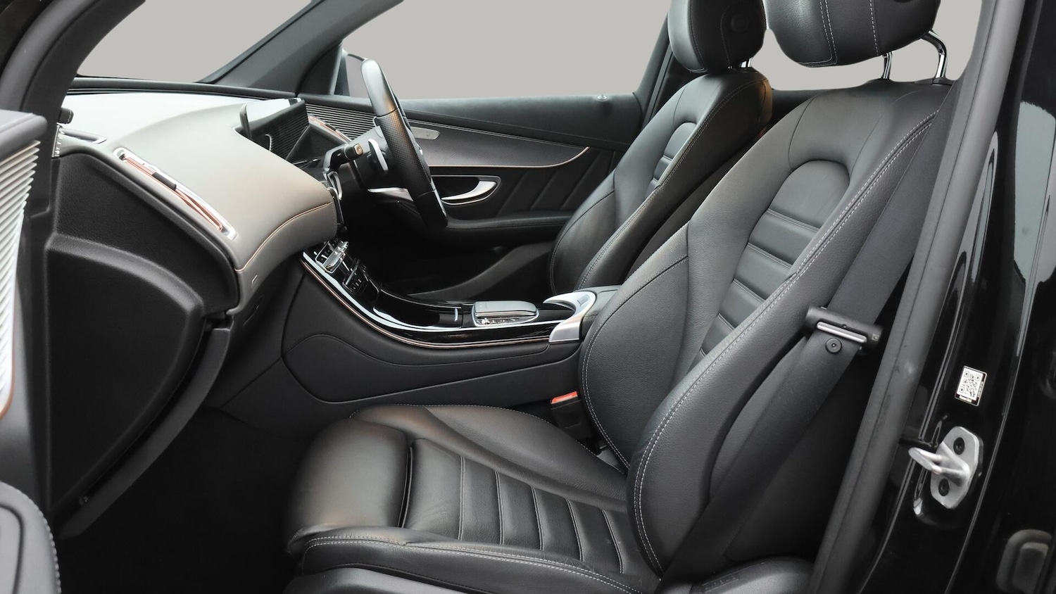 Used Mercedes-Benz EQC 2022 for sale - 76094530: Photo 15