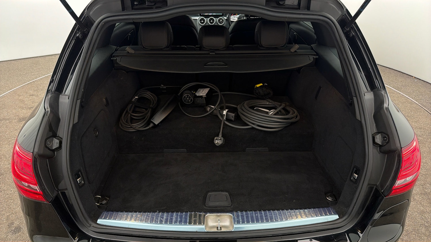 Used Mercedes-Benz C Class 2021 for sale - 78083873: Photo 16