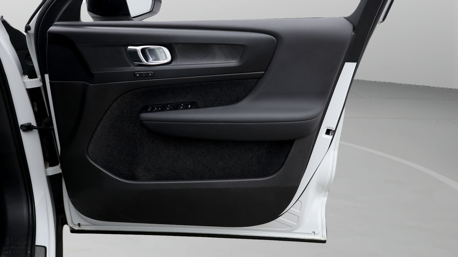 Used Volvo XC40 2022 for sale - 77915527: Photo 15