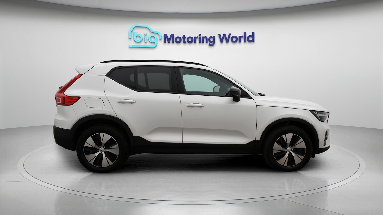 Used Volvo XC40 2022 for sale - 77915527: Photo 8