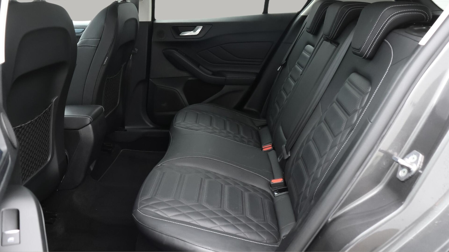 Used Ford Focus 2022 for sale - 76606877: Photo 17