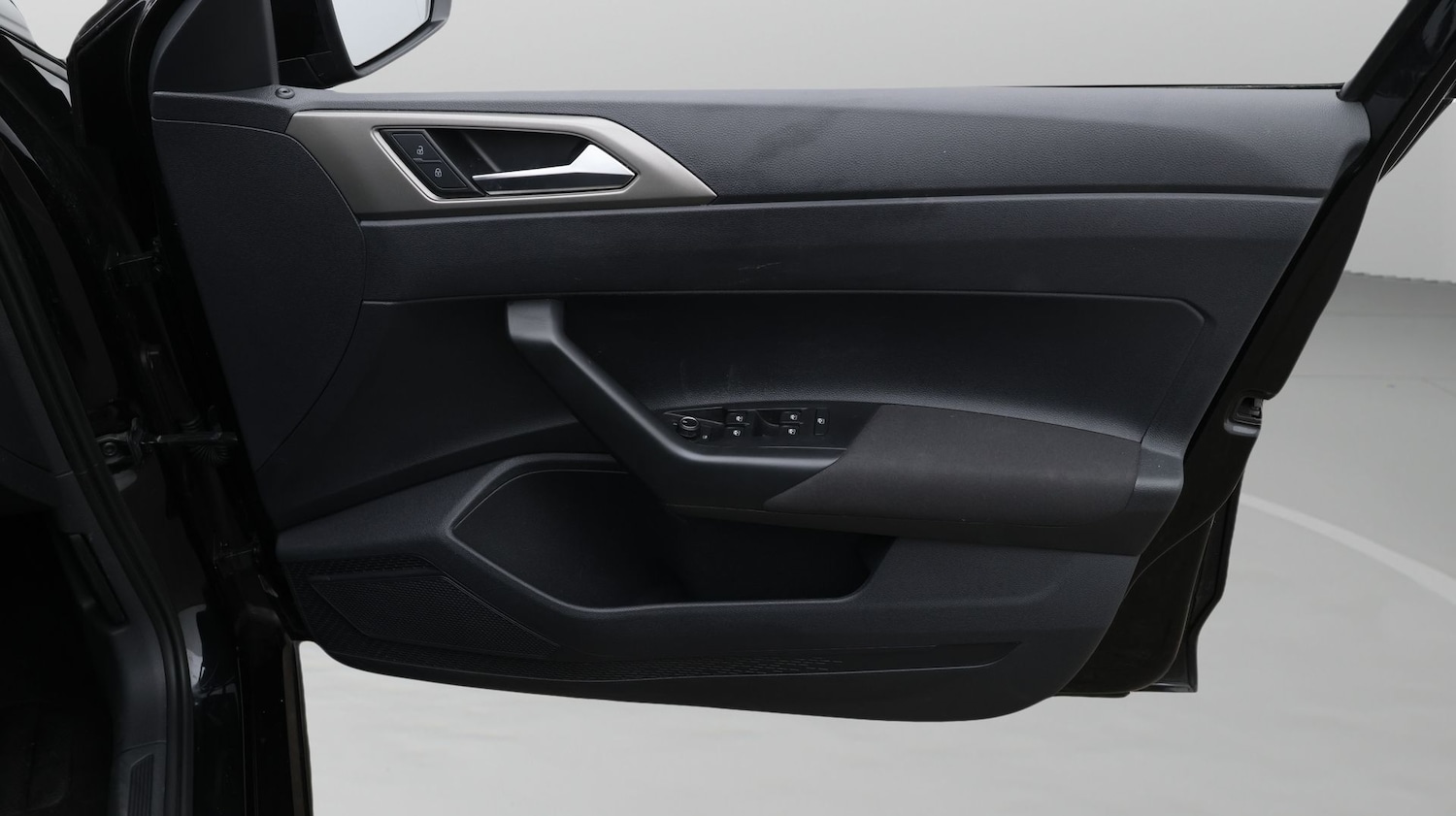 Used Volkswagen Polo 2020 for sale - 77610320: Photo 15